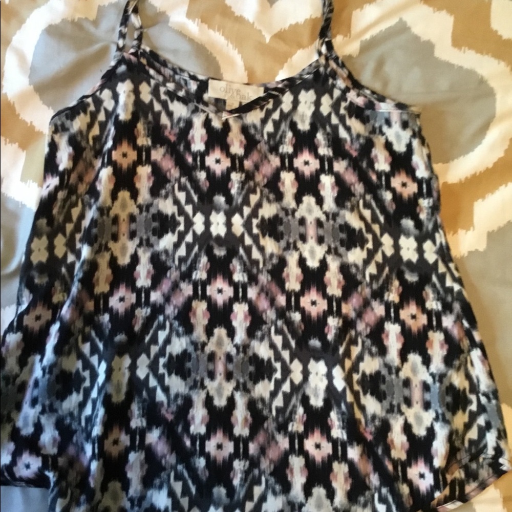Olive & Oak Top